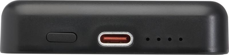 Powerbank magnético sem fios de 5.000 mAh e 15 W com PD de 20 W - feito de plástico reciclado "Acrab" - Image 7