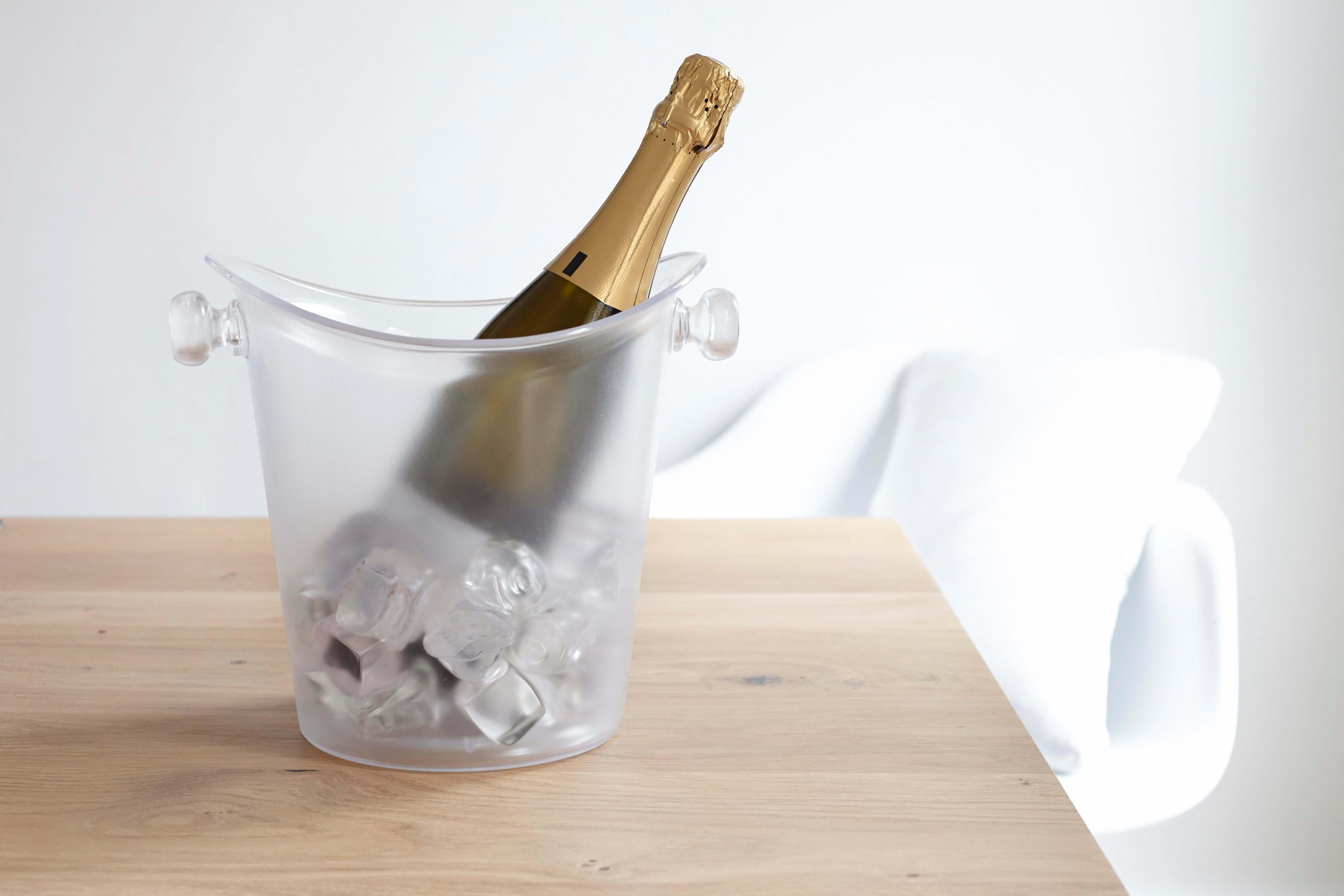 Balde PS de garrafas Brian - Image 2