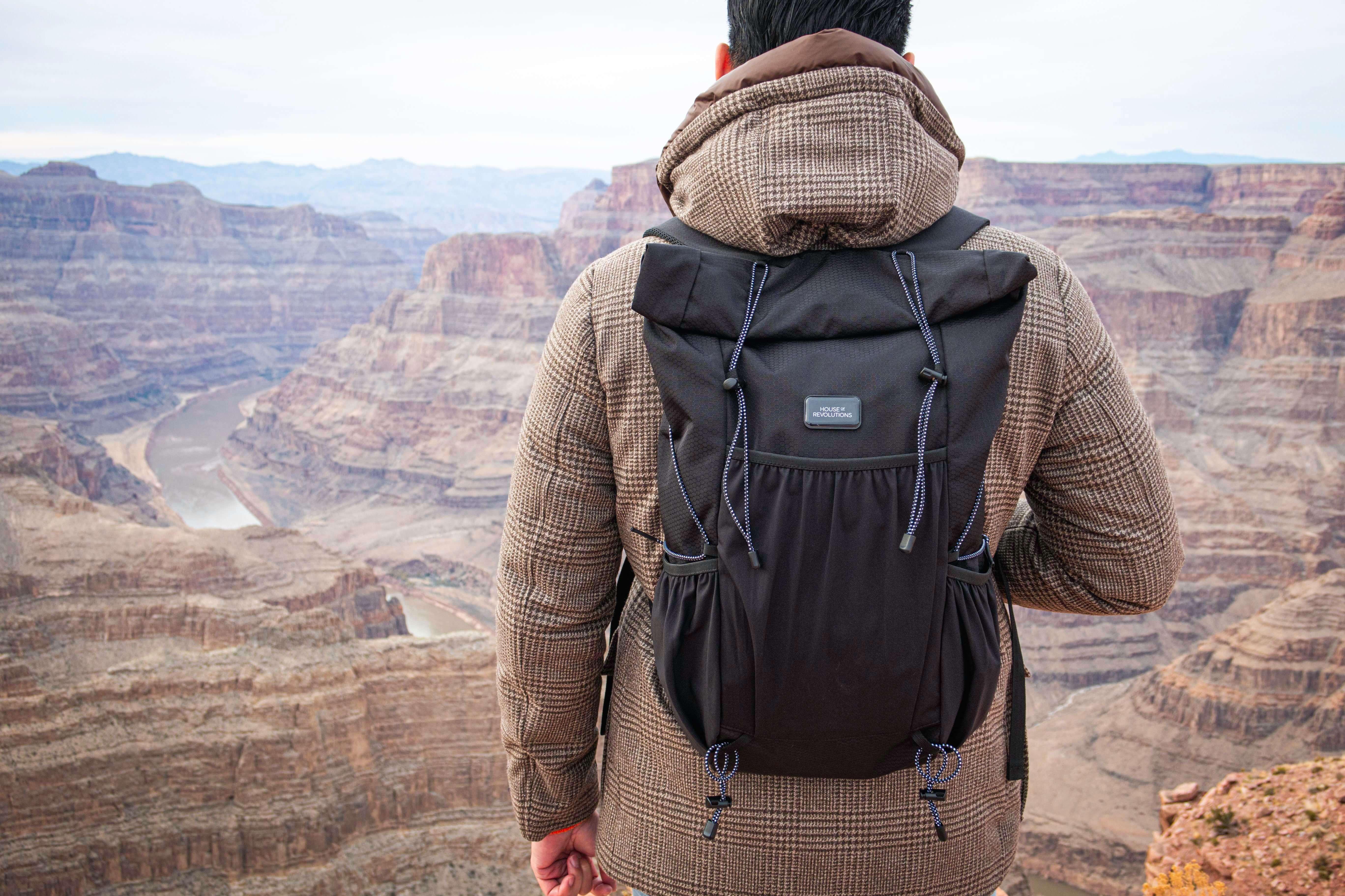 Giving 1163621 3 impr 1199353 Mochila enrolar BrandCharger Venturer - Image 4