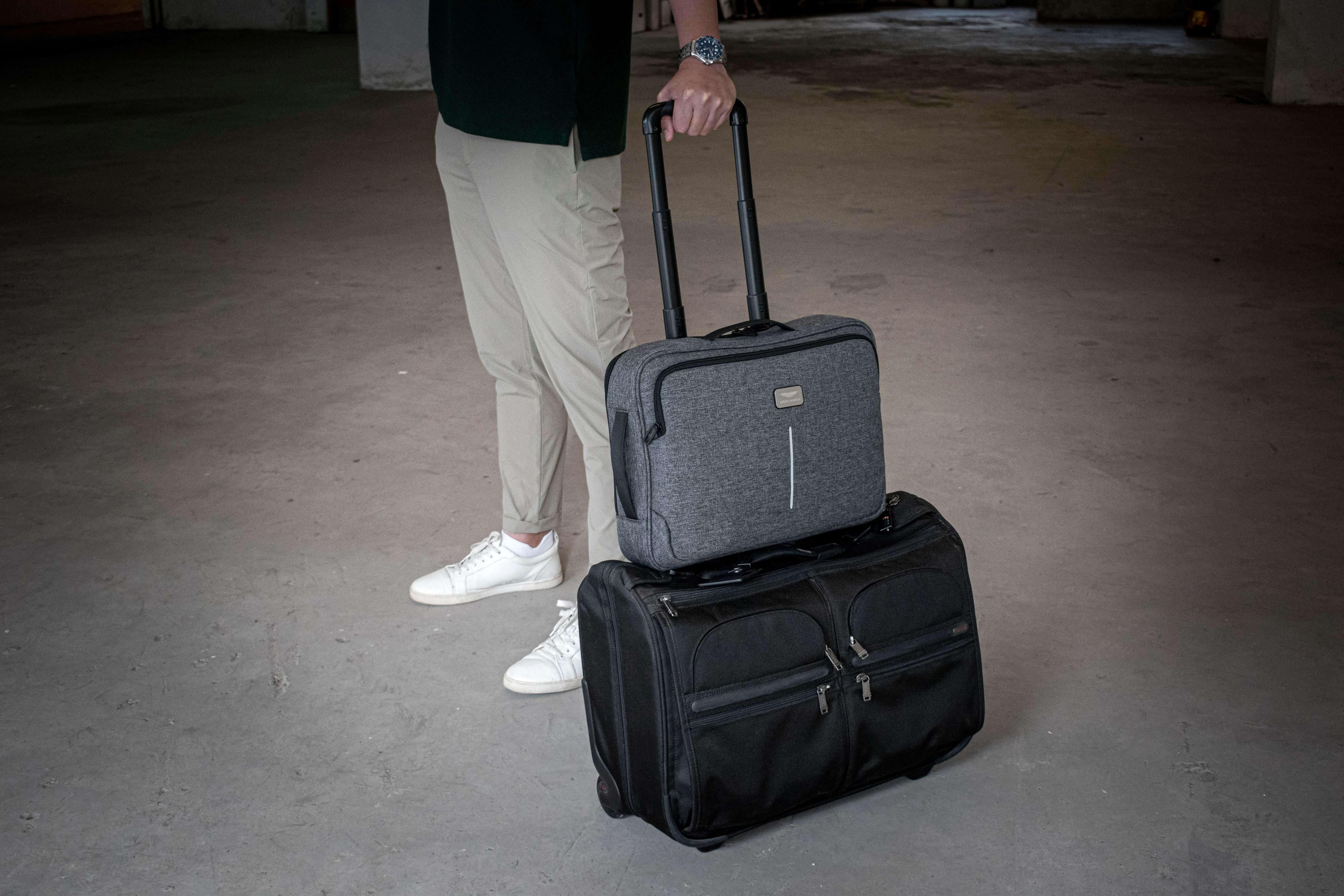 Pasta para portátil de 16'' BrandCharger Specter Hybrid