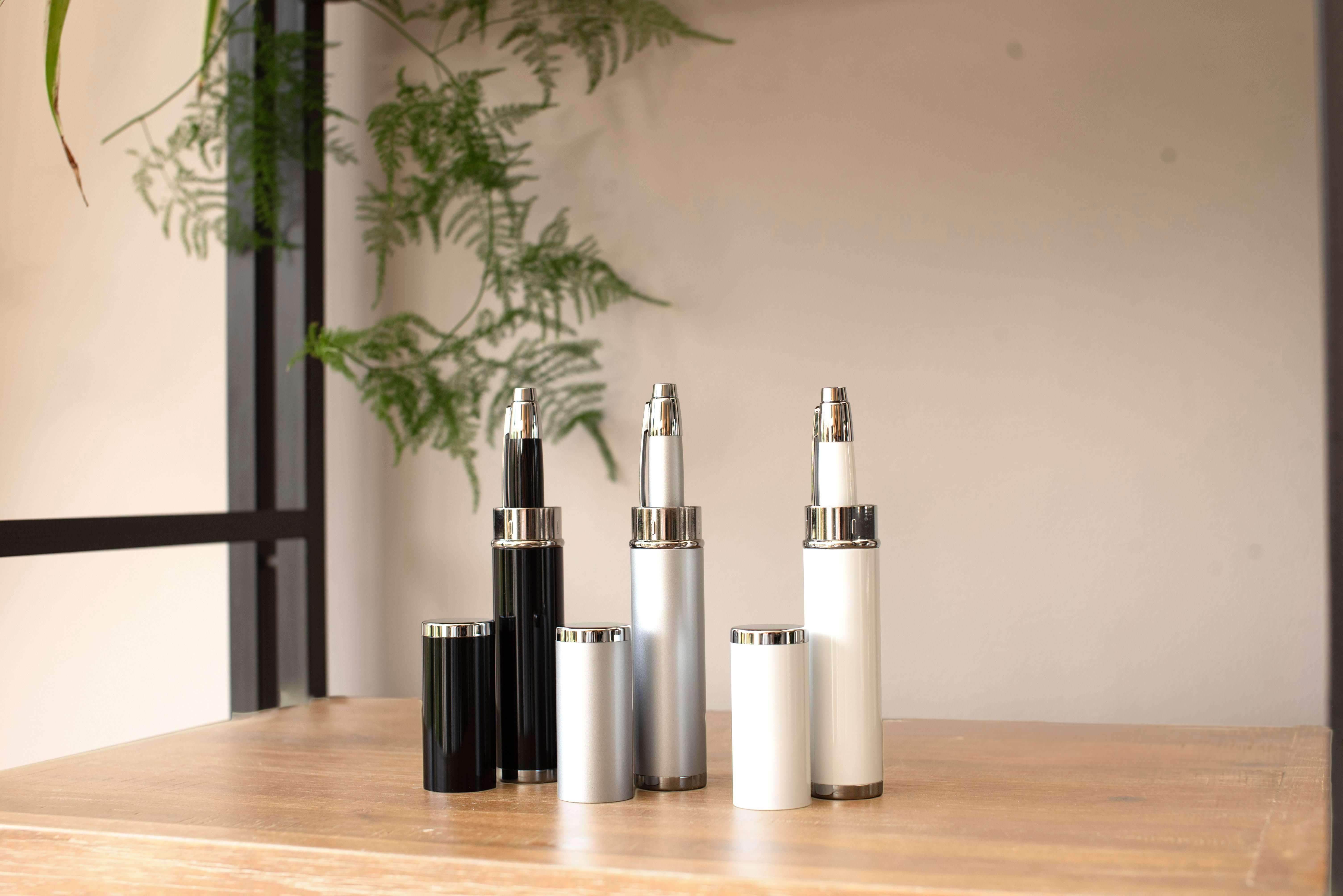 Esferográfica de metal Mark