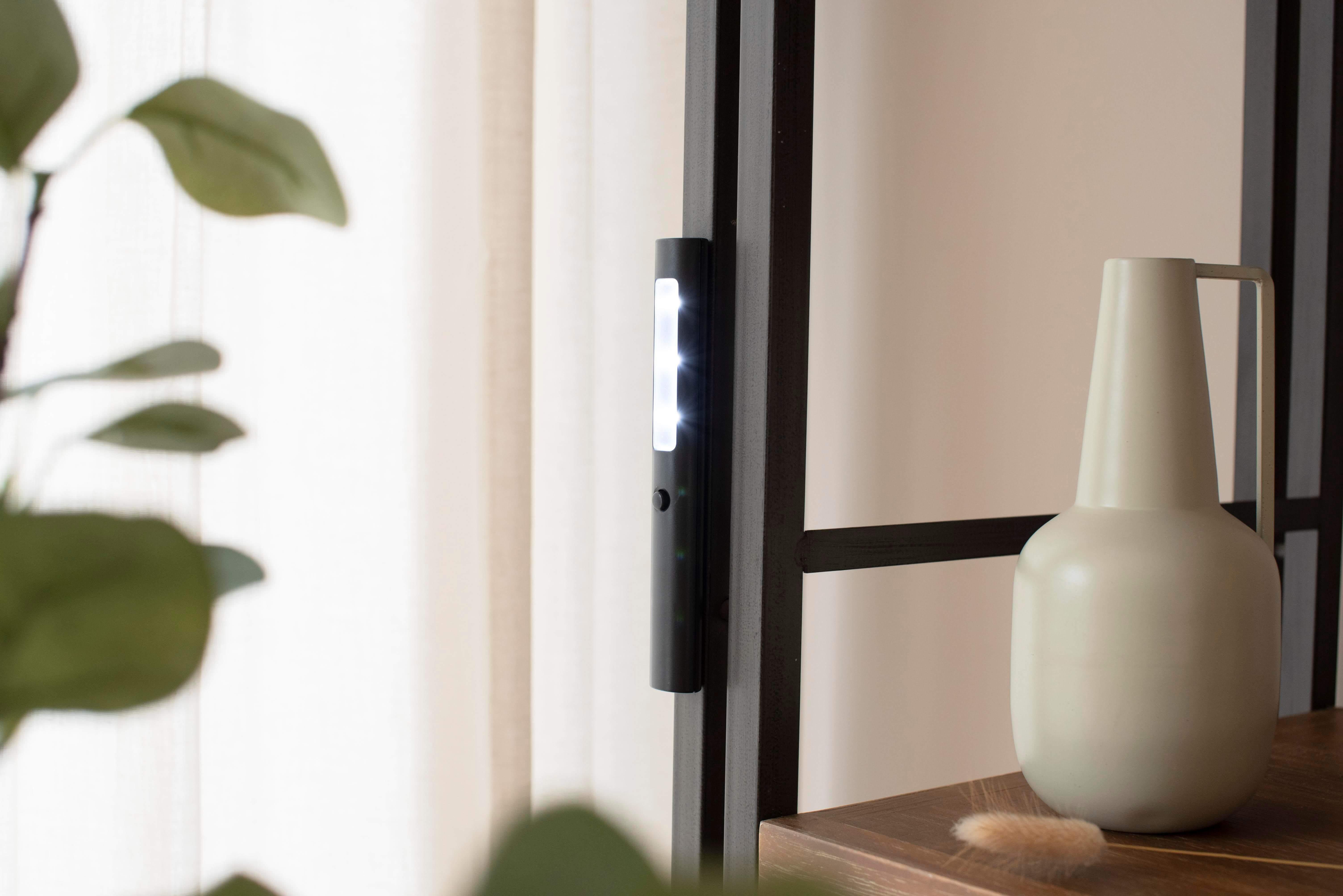 Giving 8577 1 impr 1119492 Lanterna LED de ABS Jolene - Image 2