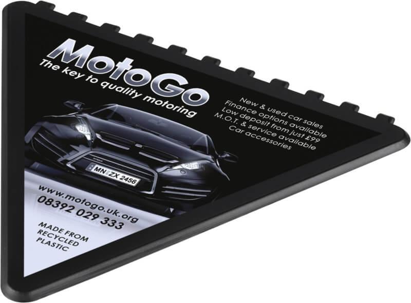 PF 104252 1 10425290 DP Y2 Raspador de gelo triangular em plático reciclado "Frosty" - Image 2