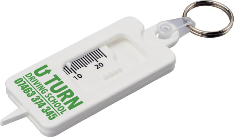 Porta-chaves verificador de rasto de pneus “Kym”