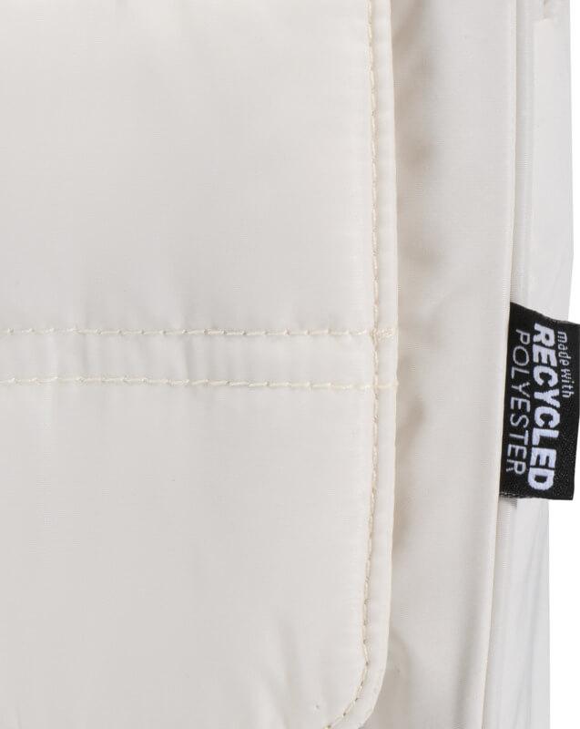 PF 130117 9 13011706 D1 Bolsa reciclada de pendurar para artigos de higiene GRS de 8 L "Puffer" - Image 10