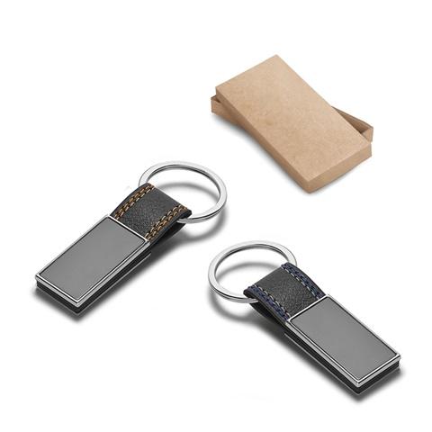 BALE. Porta-chaves em metal e PU