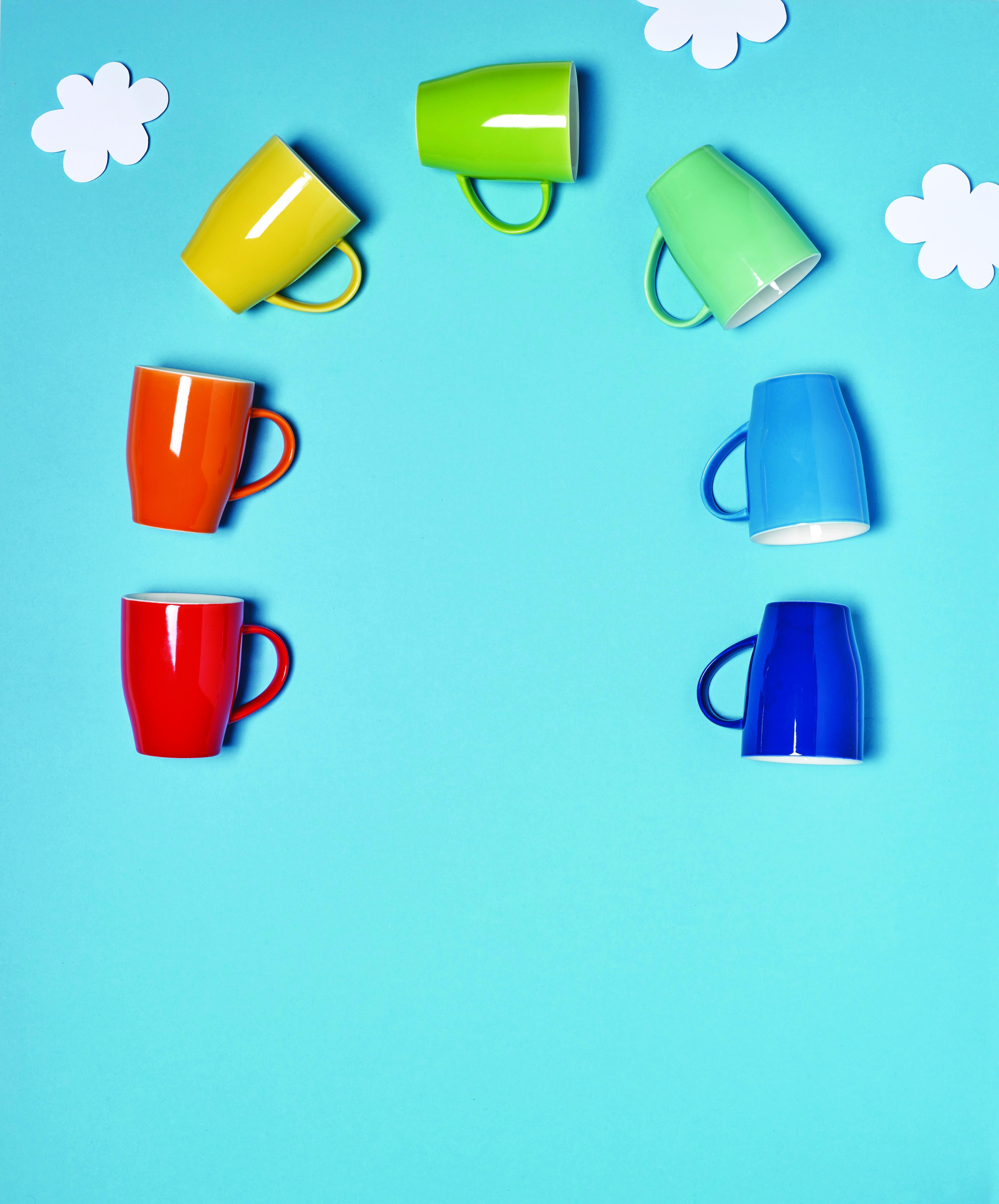 Caneca em porcelana Paula