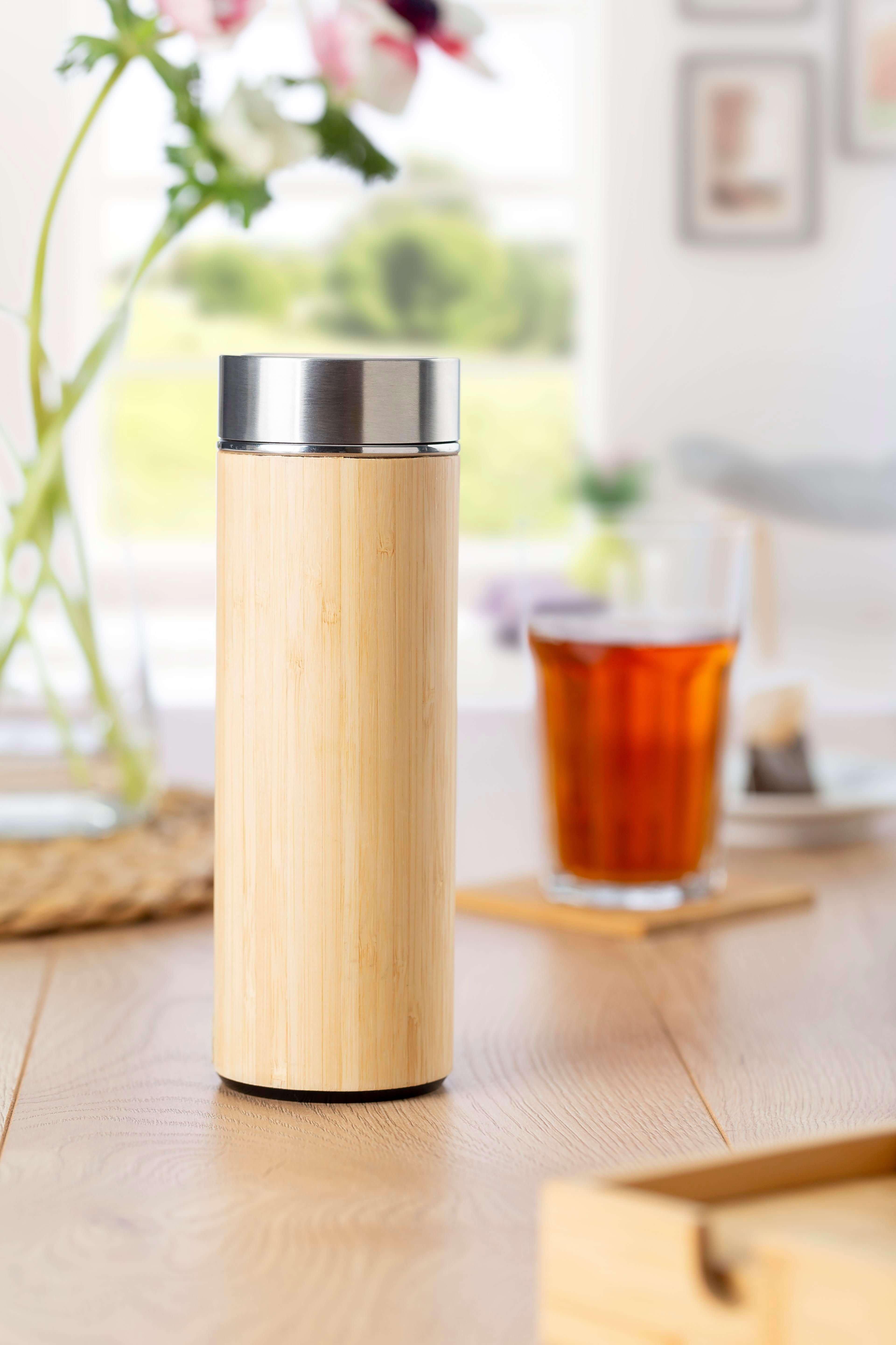 Garrafa em bambu e aço inoxidável Yara