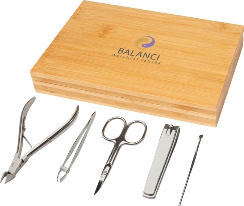 Conjunto de manicure de 5 peças em bambu "Ladia"