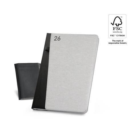 LARSSON B5. Agenda B5 em poliéster reciclado (100% rPET)